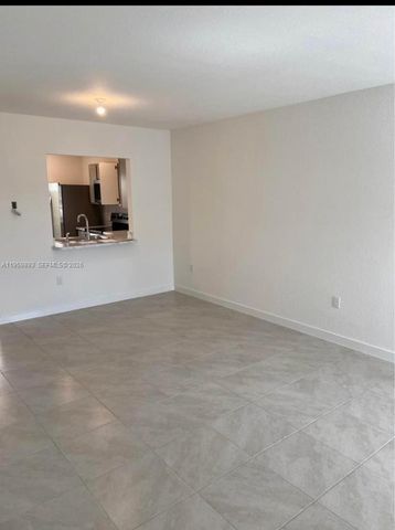 556 NE 5th St 1, Florida City, FL 33034