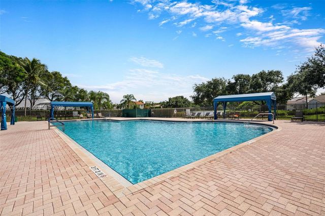 1045 Cedar Falls Drive 0, Weston, FL 33327