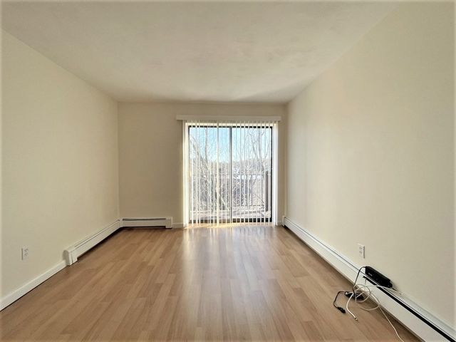 295 Main Street 28, Reading, MA 01867