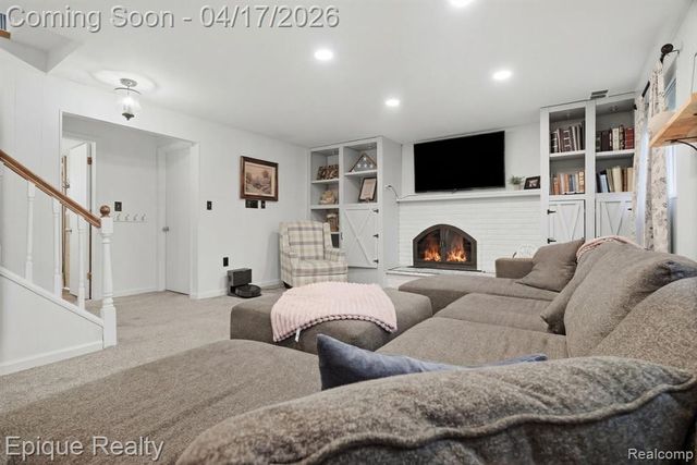 5013 Gardner Street, Sterling Heights, MI 48310