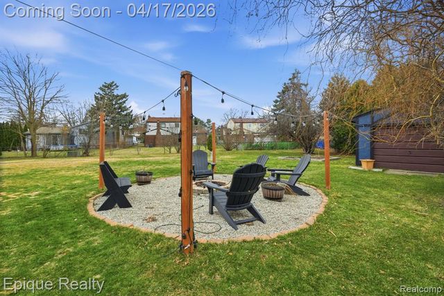 5013 Gardner Street, Sterling Heights, MI 48310