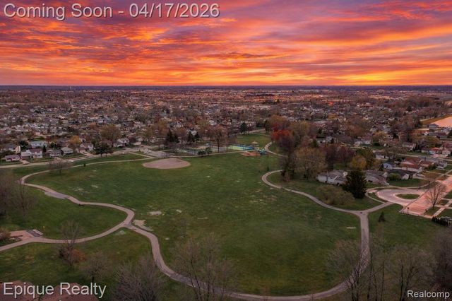 5013 Gardner Street, Sterling Heights, MI 48310