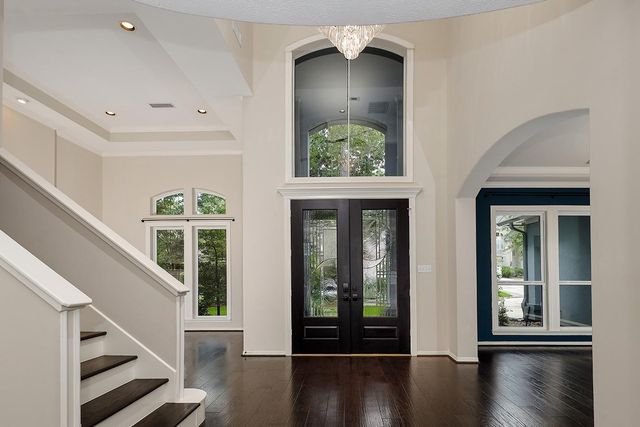 14 Graceful Elm Court, The Woodlands, TX 77381