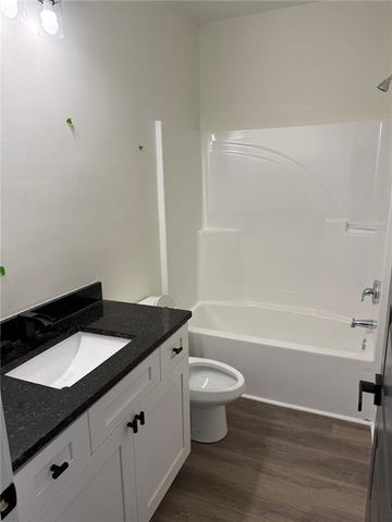 60 TIFFANY Lane, Warner Robins, GA 31093