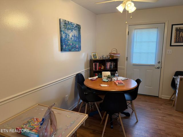 1926 Topside Rd, Louisville, TN 37777