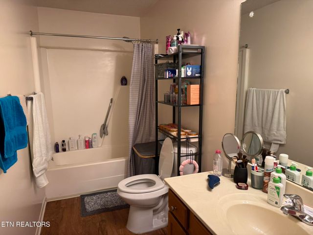 1926 Topside Rd, Louisville, TN 37777