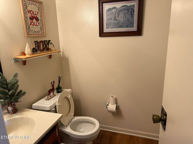 1926 Topside Rd, Louisville, TN 37777