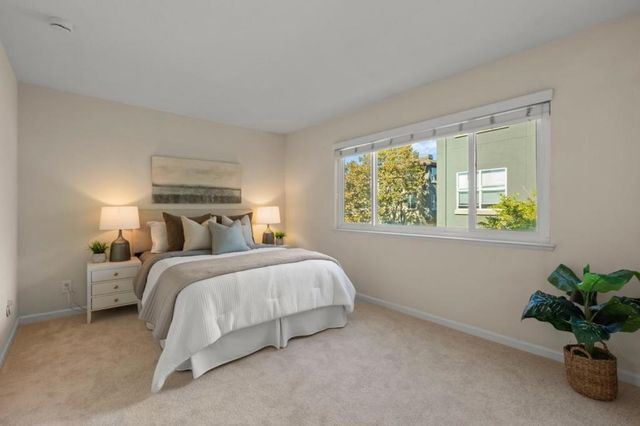 5092 Plaza Corona, Santa Clara, CA 95054