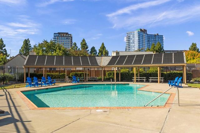 5092 Plaza Corona, Santa Clara, CA 95054