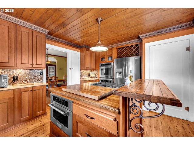 6503 Ne 45TH Way, Vancouver, WA 98661