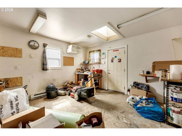 6503 Ne 45TH Way, Vancouver, WA 98661