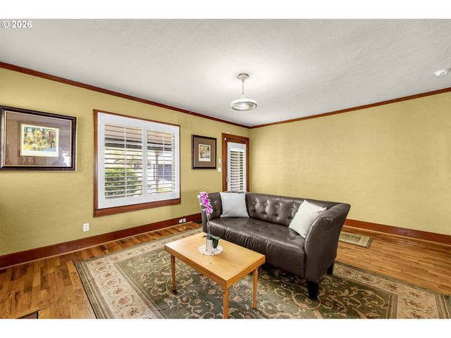 6503 Ne 45TH Way, Vancouver, WA 98661