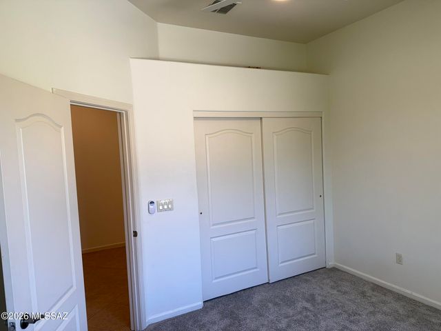 5967 N Campo Abierto, Tucson, AZ 85718