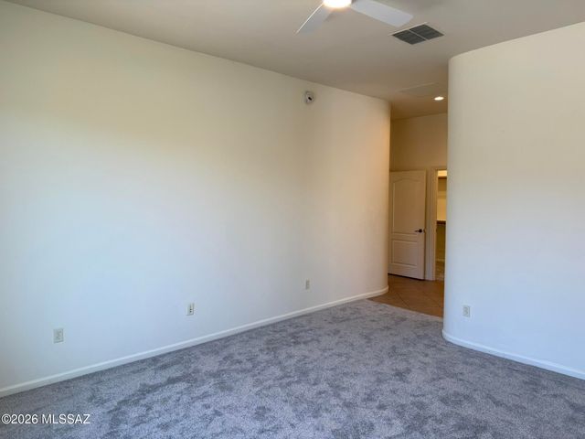 5967 N Campo Abierto, Tucson, AZ 85718