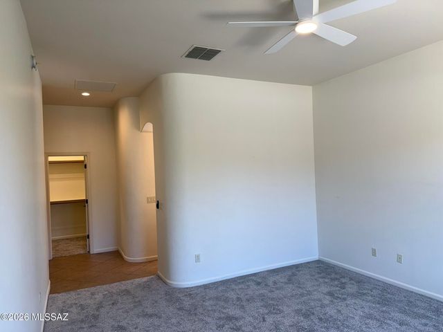 5967 N Campo Abierto, Tucson, AZ 85718