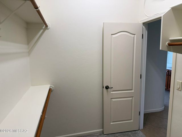 5967 N Campo Abierto, Tucson, AZ 85718