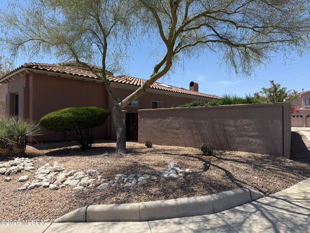 5967 N Campo Abierto, Tucson, AZ 85718