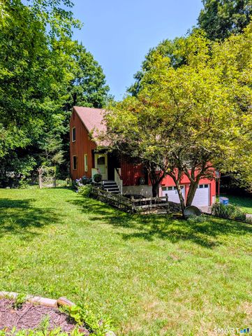 6 Taagan Street, Danbury, CT 06811