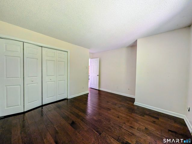 6 Taagan Street, Danbury, CT 06811