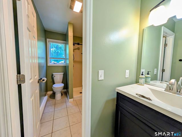 6 Taagan Street, Danbury, CT 06811