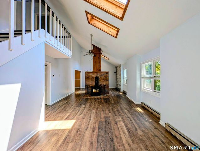6 Taagan Street, Danbury, CT 06811