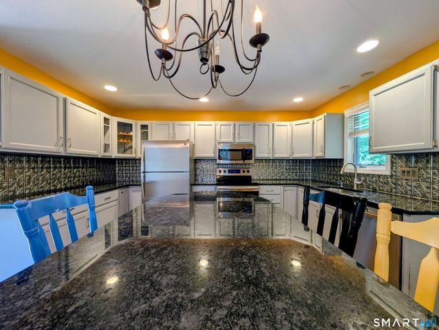 6 Taagan Street, Danbury, CT 06811