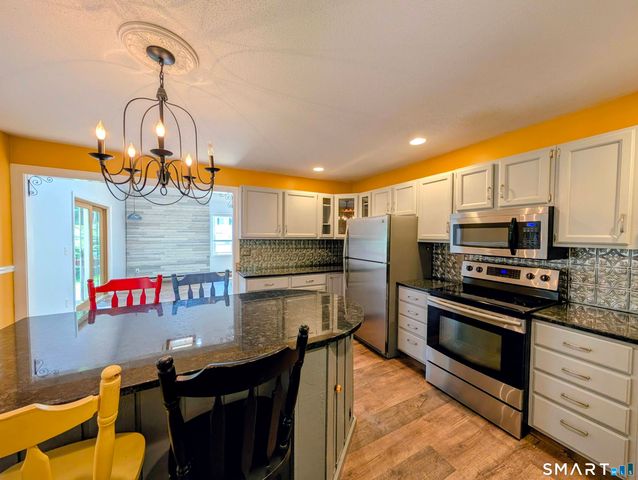 6 Taagan Street, Danbury, CT 06811