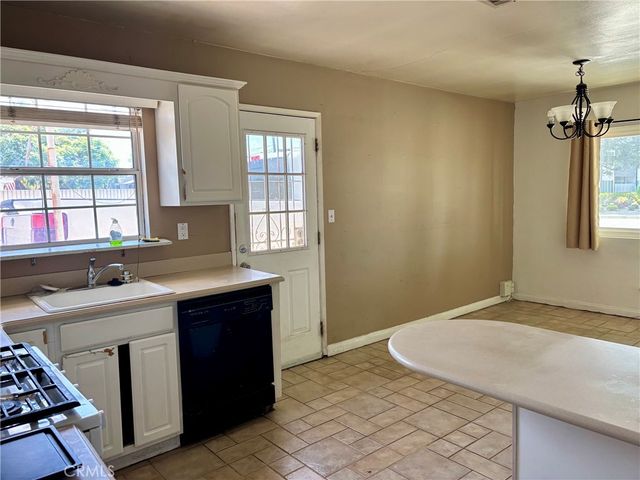 14172 Edwards Street, Westminster, CA 92683