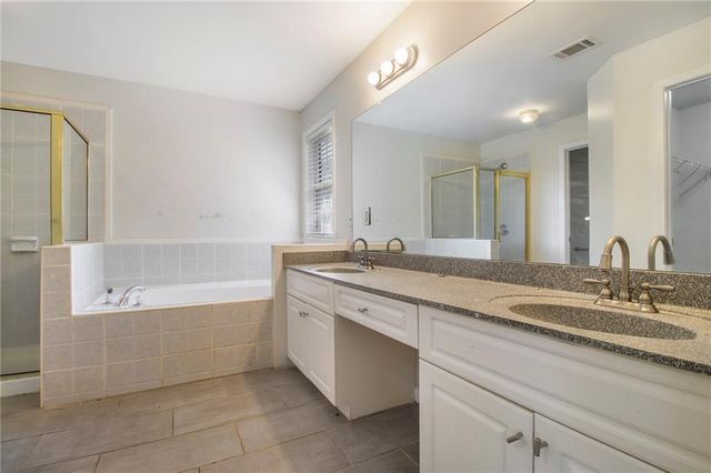 5035 Villas Terrace, Stone Mountain, GA 30088