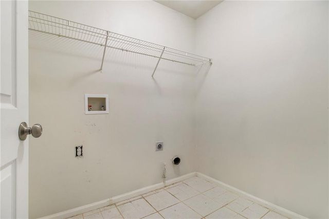 5035 Villas Terrace, Stone Mountain, GA 30088