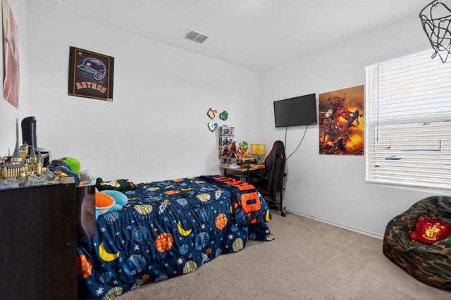 612 Marty Allen LOOP, Jarrell, TX 76537