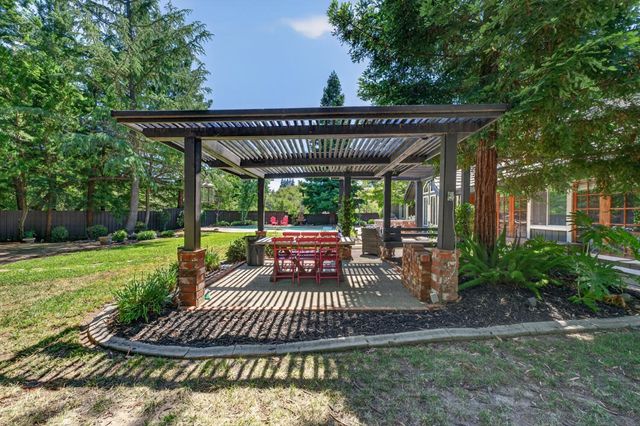 2080 Portsmouth Dr, El Dorado Hills, CA 95762