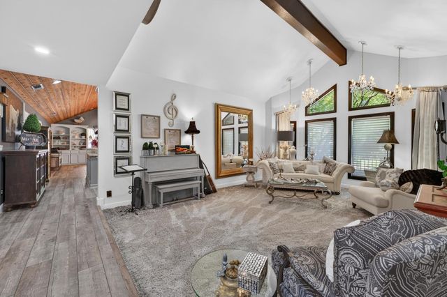2080 Portsmouth Dr, El Dorado Hills, CA 95762