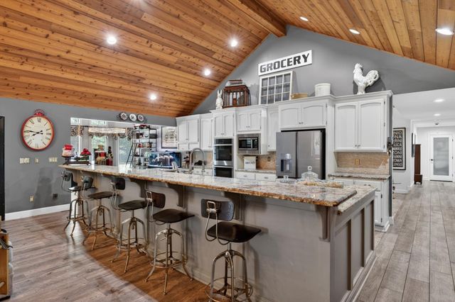 2080 Portsmouth Dr, El Dorado Hills, CA 95762