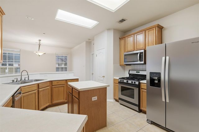 1519 Freestone DR, Pflugerville, TX 78660