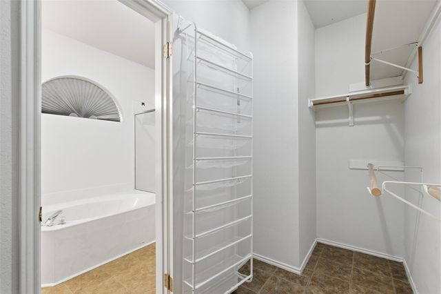 1519 Freestone DR, Pflugerville, TX 78660