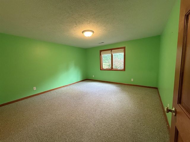 8980 Canyon Springs Court, Canadian Lakes, MI 49346