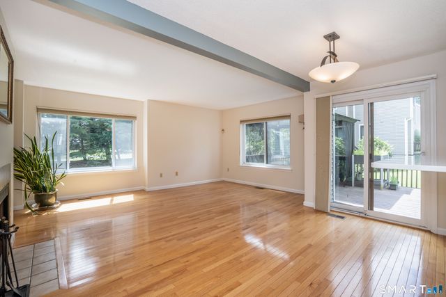 37 Reed Court 37, Bloomfield, CT 06002