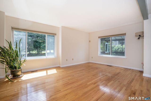 37 Reed Court 37, Bloomfield, CT 06002