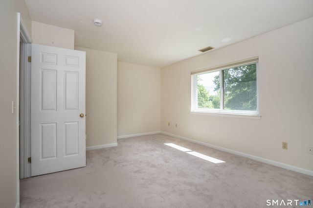 37 Reed Court 37, Bloomfield, CT 06002