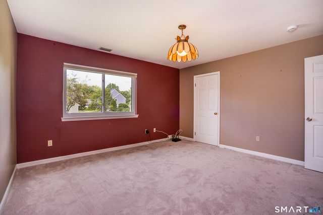 37 Reed Court 37, Bloomfield, CT 06002