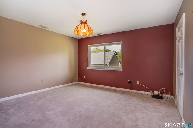 37 Reed Court 37, Bloomfield, CT 06002