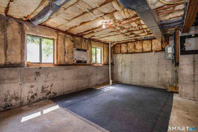 37 Reed Court 37, Bloomfield, CT 06002