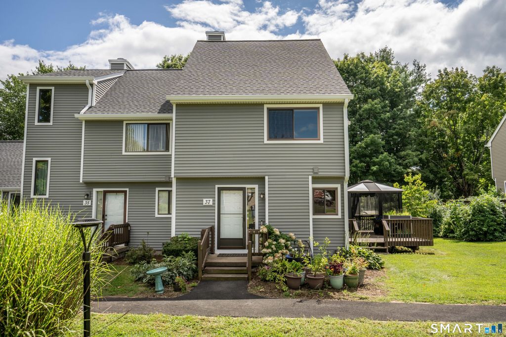 37 Reed Court 37, Bloomfield, CT 06002