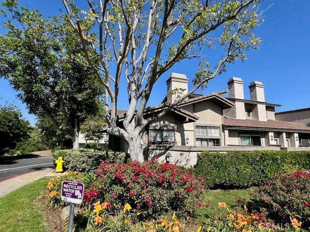 15 Starshine, Irvine, CA 92603