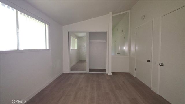 19364 Avenue Of The Oaks, Newhall, CA 91321