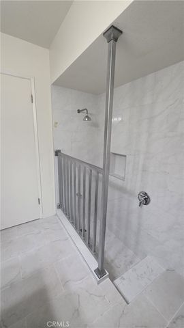 19364 Avenue Of The Oaks, Newhall, CA 91321