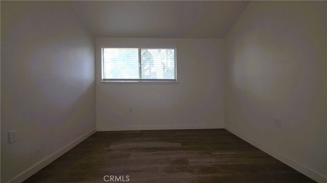 19364 Avenue Of The Oaks, Newhall, CA 91321