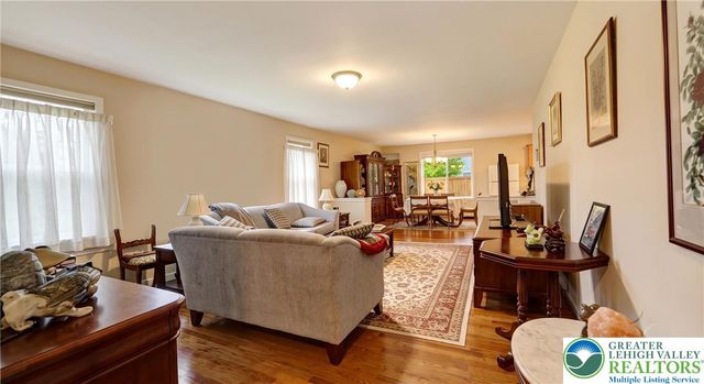 850 Fieldstone Trail 70, Forks Twp, PA 18040