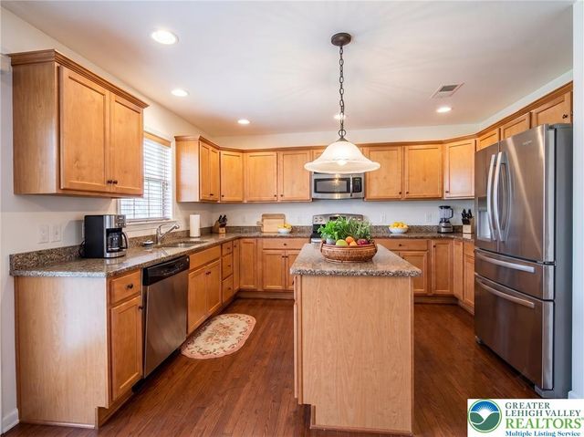850 Fieldstone Trail 70, Forks Twp, PA 18040